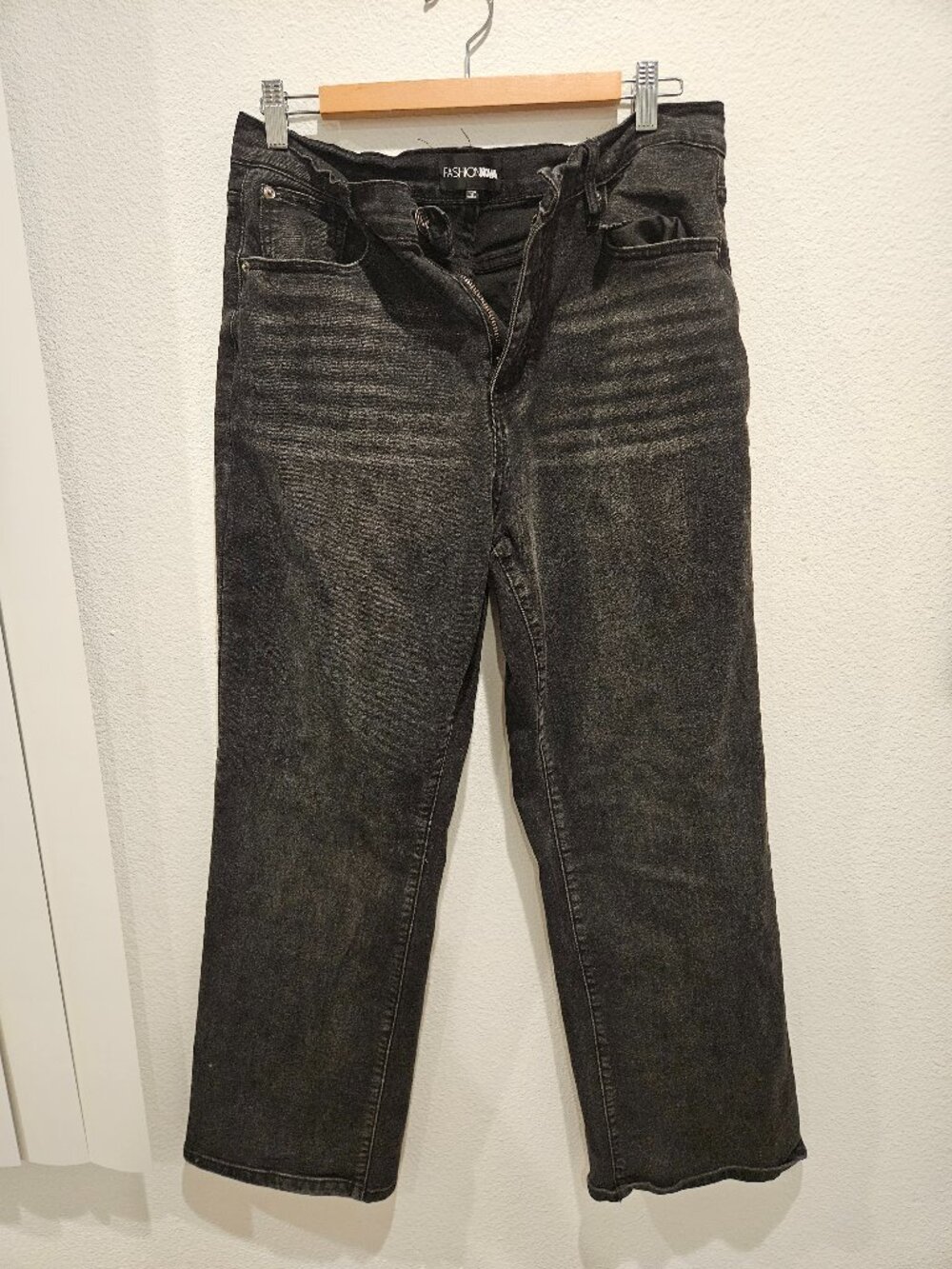 🖤 Fashion Nova Black Denim Jeans – Size 11, Classic Stretch Fit